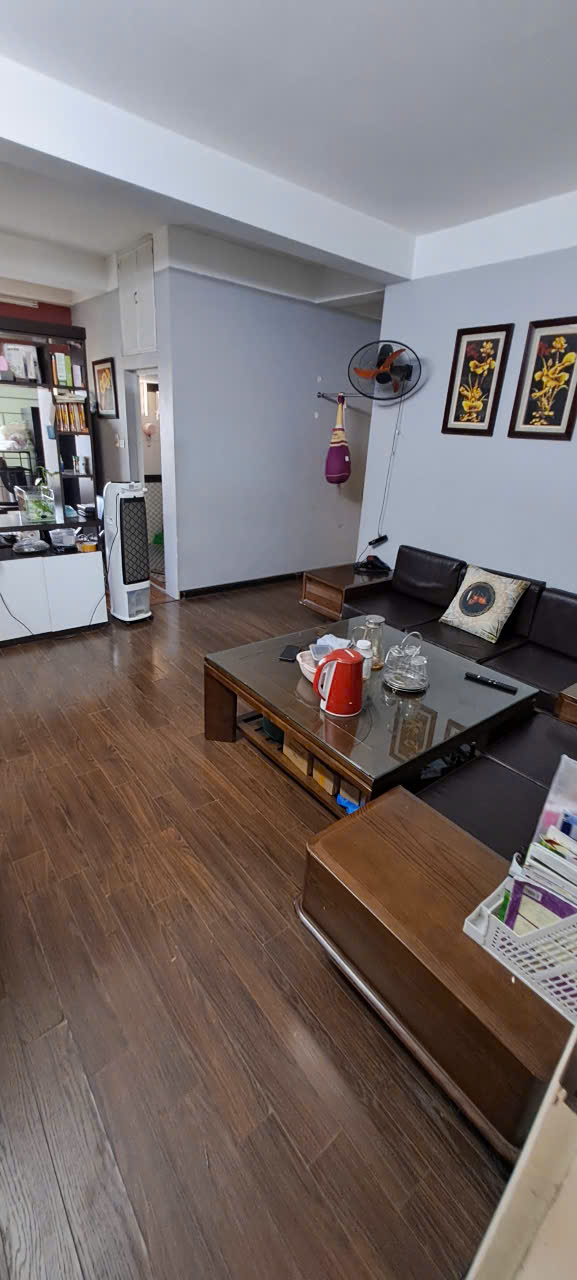 Bán chung cư Đông Ngạc 50m2 2 ngủ, đủ tiện ích, view thoáng 2.2 tỷ - Ảnh 1